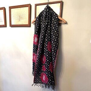 Big bold wool scarf
